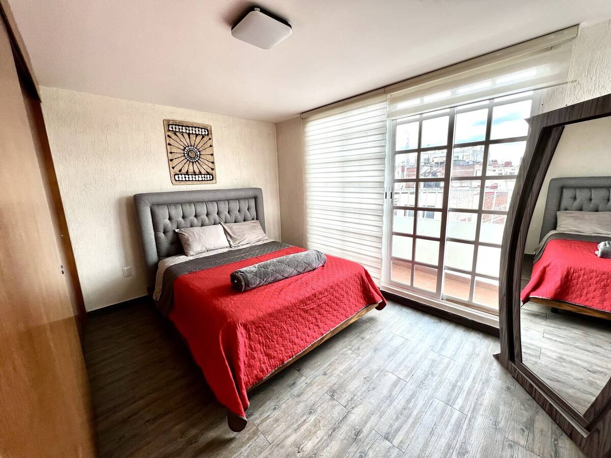 PH5 Penthouse